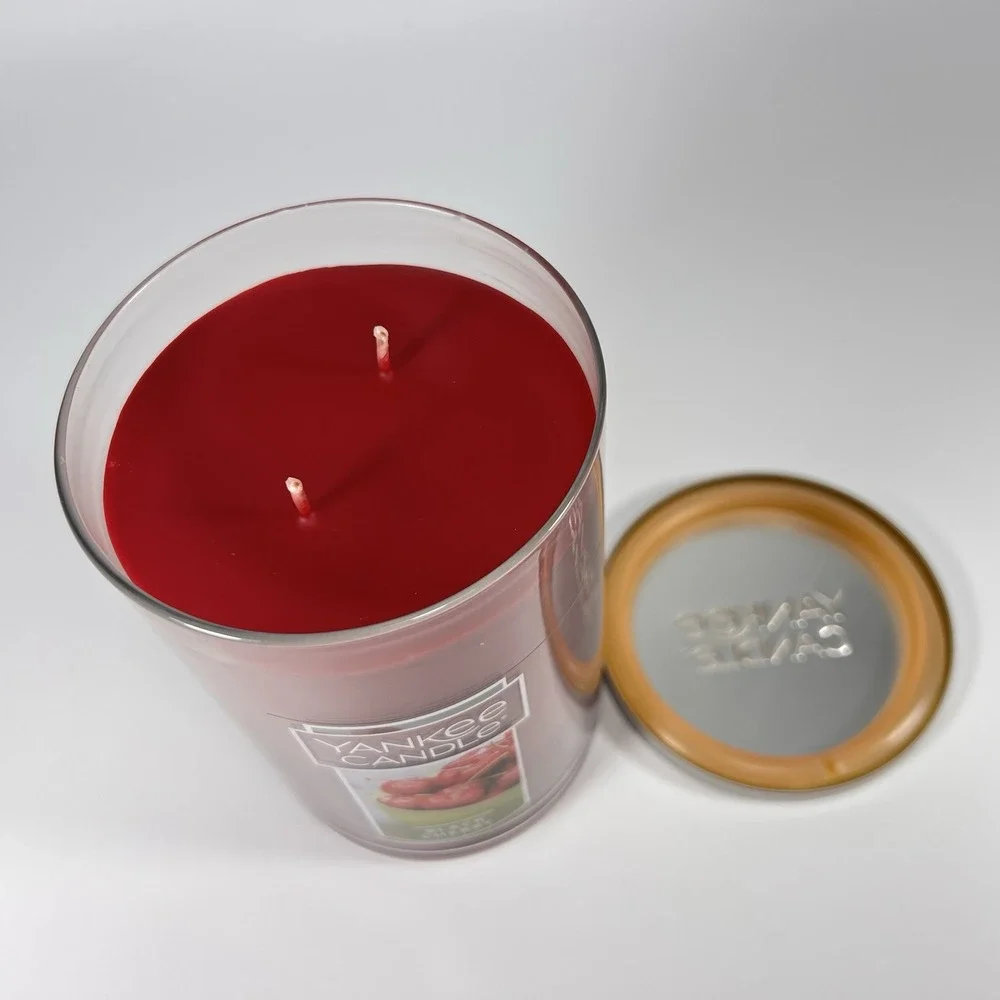 NEW-Yankee Candle BLACK CHERRY Large Jar 22oz RED-- DOUBLE WICK